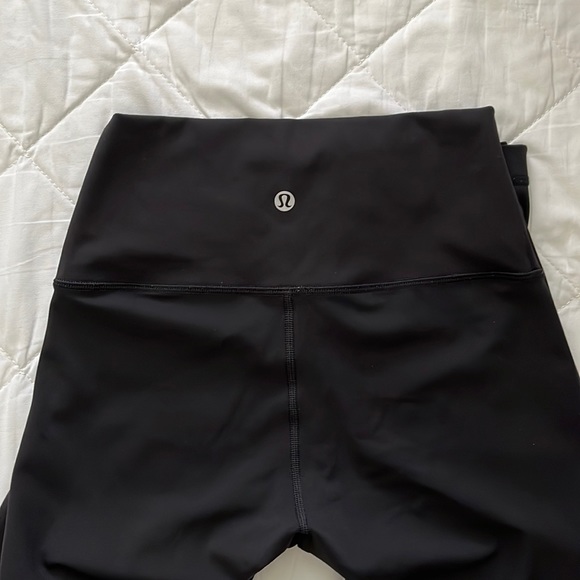 lululemon athletica Pants - Lululemon Wunder Under High Rise Crop 23”